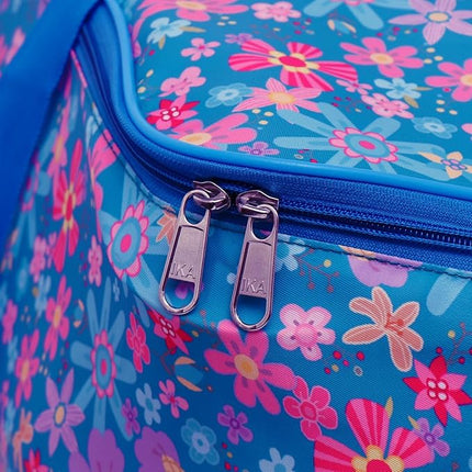 Large Capacity Clothes Storage with Handle